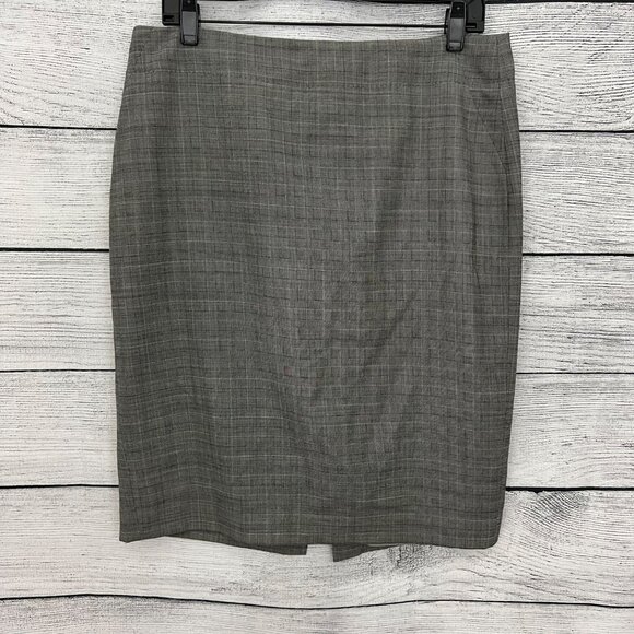 Banana Republic Gray Plaid Pencil Skirt, Size 10 - Picture 1 of 3